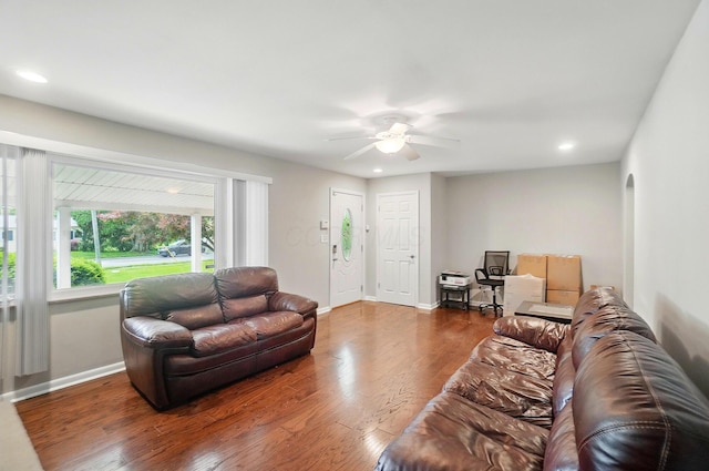 1096 Lancaster Ave, Reynoldsburg, OH 43068 - living room featuring a ceiling fan, wood finished floors, recessed lighting, and baseboards