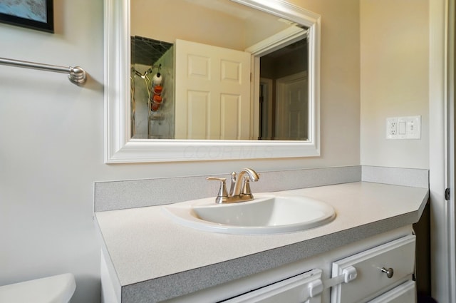 1096 Lancaster Ave, Reynoldsburg, OH 43068 - bathroom with vanity, toilet, and a shower