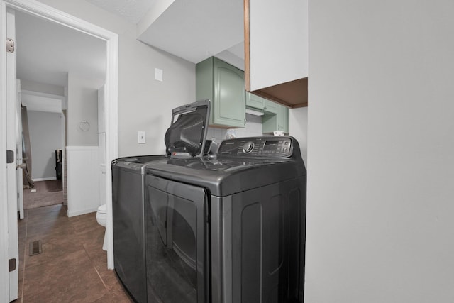1508 Ives Ave, Reynoldsburg, OH 43068 - washroom with independent washer and dryer