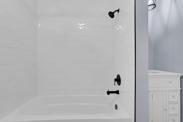 1783 Glenmar Dr, Lancaster, OH 43130 - bathroom with washtub / shower combination and vanity