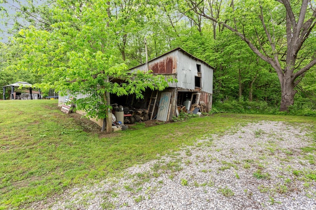 3470 State Route 314, Fredericktown, OH 43019 - view of green lawn featuring an outdoor structure
