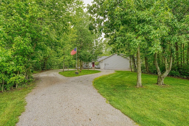 1494 Old Carriage Ct, Canal Winchester, OH 43110 - view of front of property featuring driveway and a front yard
