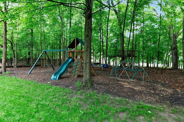 5528 Cypress Ct, Westerville, OH 43082 - view of playground