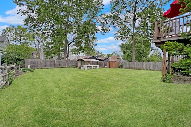 6024 Winterberry Dr, Galloway, OH 43119 - view of yard featuring a wooden deck