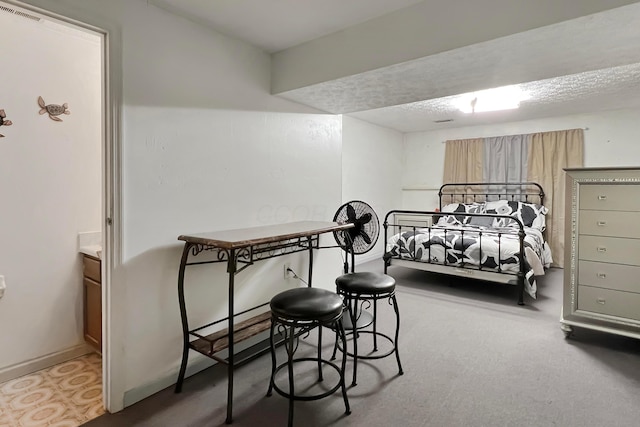 6024 Winterberry Dr, Galloway, OH 43119 - bedroom featuring carpet, baseboards, and a textured ceiling