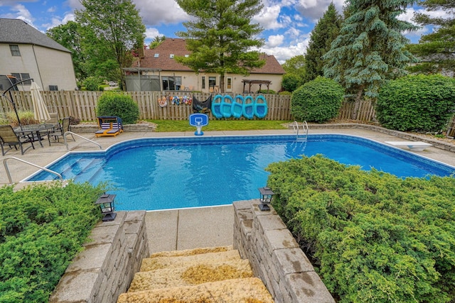 12179 Woodrow Ln, Pickerington, OH 43147 - view of pool