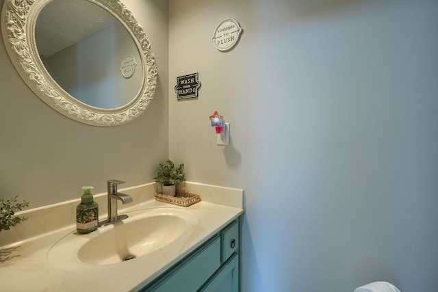 12179 Woodrow Ln, Pickerington, OH 43147 - bathroom with vanity