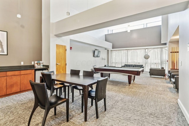 106 N High St Unit 303, Columbus, OH 43215 - playroom with a high ceiling, light colored carpet, and billiards table