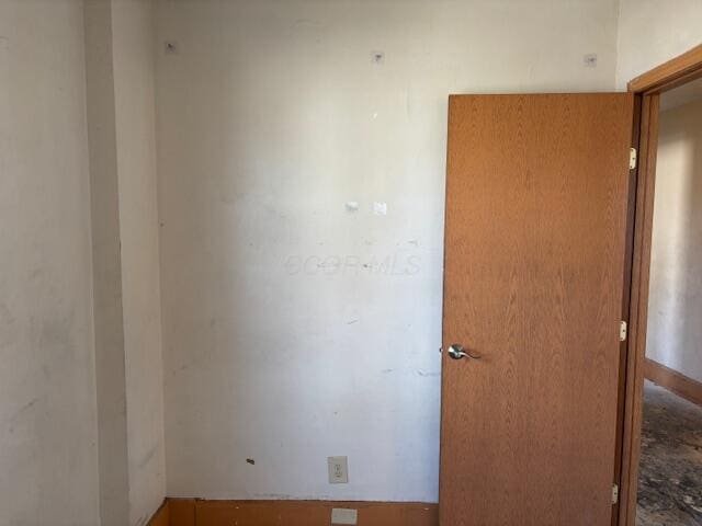 411 Berkeley Rd, Columbus, OH 43205 - view of unfurnished room
