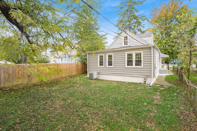 1052 Geers Ave, Columbus, OH 43206 - view of home's exterior with central AC unit