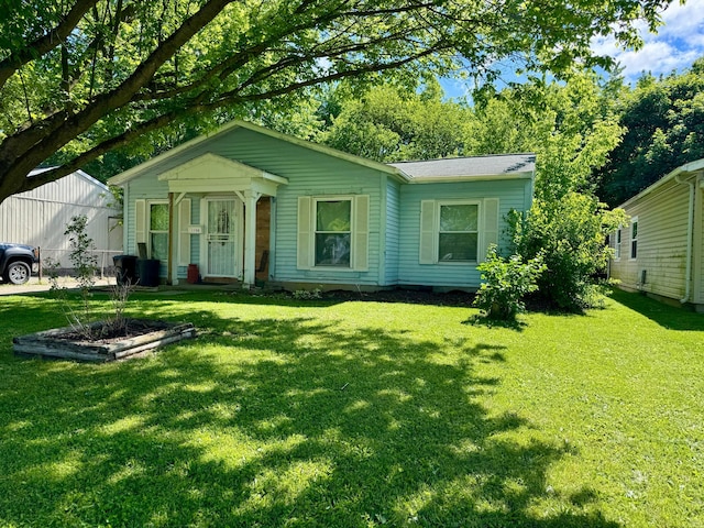 1150 Bermuda Dr, Marion, OH 43302 - view of front of property featuring a front lawn