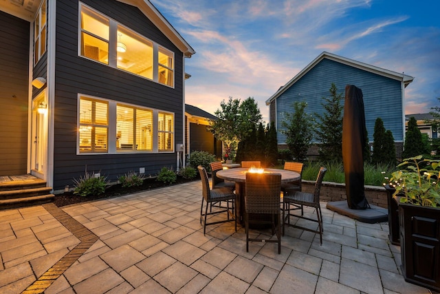 3624 Sparrow Ct, Hilliard, OH 43026 - view of patio with outdoor dining area