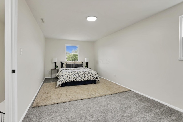 1465 Zenner Dr, Columbus, OH 43207 - bedroom with carpet flooring and baseboards