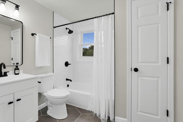 1465 Zenner Dr, Columbus, OH 43207 - full bath featuring vanity, shower / bathtub combination with curtain, toilet, tile patterned flooring, and baseboards