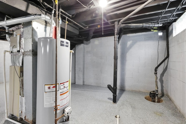1465 Zenner Dr, Columbus, OH 43207 - unfinished basement featuring water heater