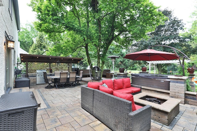4359 Shire Cove Rd, Hilliard, OH 43026 - view of patio featuring an outdoor kitchen, outdoor dining area, and an outdoor living space with a fire pit