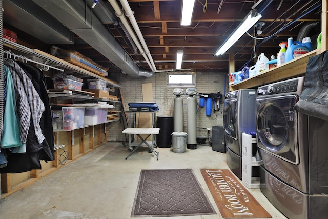 4359 Shire Cove Rd, Hilliard, OH 43026 - basement featuring independent washer and dryer and a water softener system