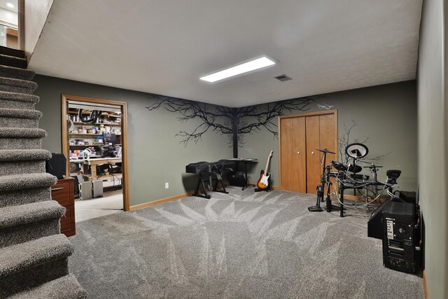 4359 Shire Cove Rd, Hilliard, OH 43026 - exercise area featuring carpet floors and baseboards