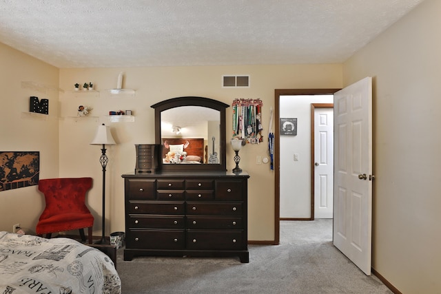 4359 Shire Cove Rd, Hilliard, OH 43026 - bedroom featuring carpet, baseboards, and a textured ceiling