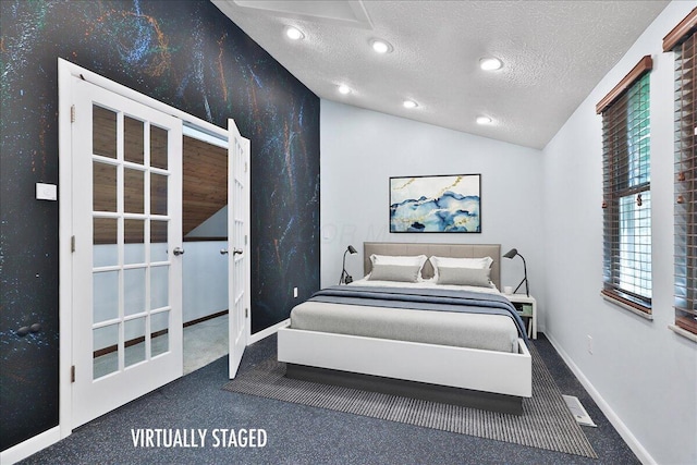 4359 Shire Cove Rd, Hilliard, OH 43026 - bedroom with carpet floors, a textured ceiling, multiple windows, lofted ceiling, and recessed lighting
