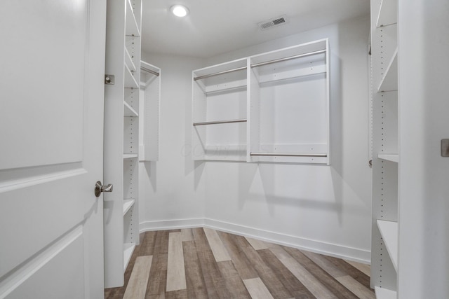 107 Willows End, Bellefontaine, OH 43311 - spacious closet featuring wood finished floors