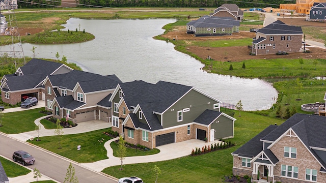 2733 Sycamore Trce, Hilliard, OH 43026 - aerial view of property and surrounding area with a large body of water