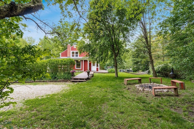 796 Mulberry Dr, Columbus, OH 43235 - view of grassy yard featuring a wooden deck