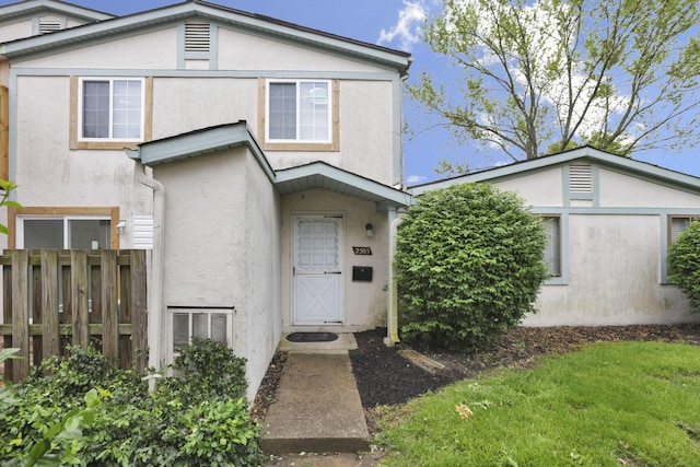 2505 Burgandy Ln Unit C, Columbus, OH 43232 - view of front of house with stucco siding