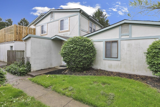 2505 Burgandy Ln Unit C, Columbus, OH 43232 - view of front of property featuring stucco siding