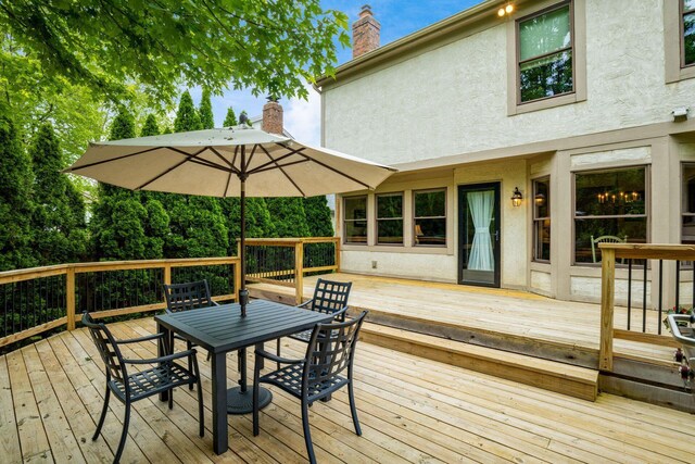 5584 Tangarey Ct, Columbus, OH 43235 - wooden terrace featuring outdoor dining space