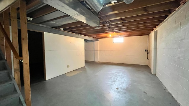 5459 Red Wynne Ln, Hilliard, OH 43026 - view of below grade area