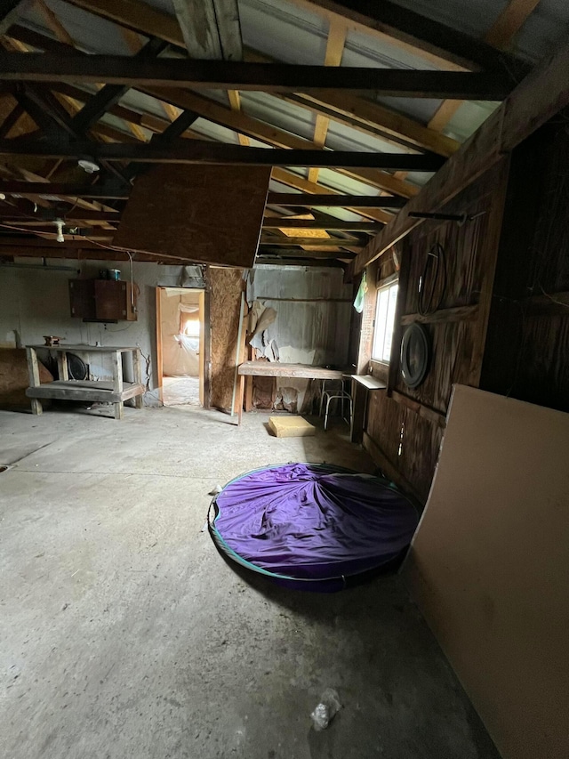 527 N 15th St, Coshocton, OH 43812 - view of miscellaneous room