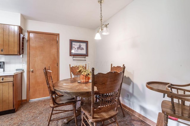 815 Irvin Shoots Rd E, Marion, OH 43302 - dining room with baseboards