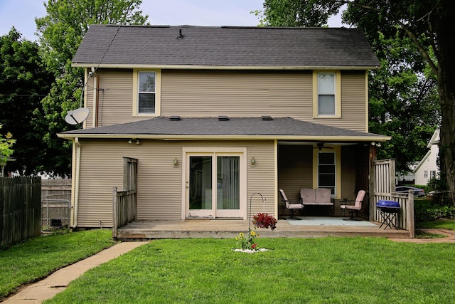 632 E 5th Ave, Lancaster, OH 43130 - back of property featuring a ceiling fan, a patio, and outdoor lounge area