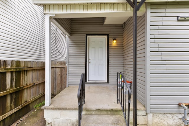 429 S Champion Ave, Columbus, OH 43205 - view of property entrance