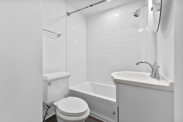 429 S Champion Ave, Columbus, OH 43205 - full bath with toilet, shower / bathtub combination, and vanity