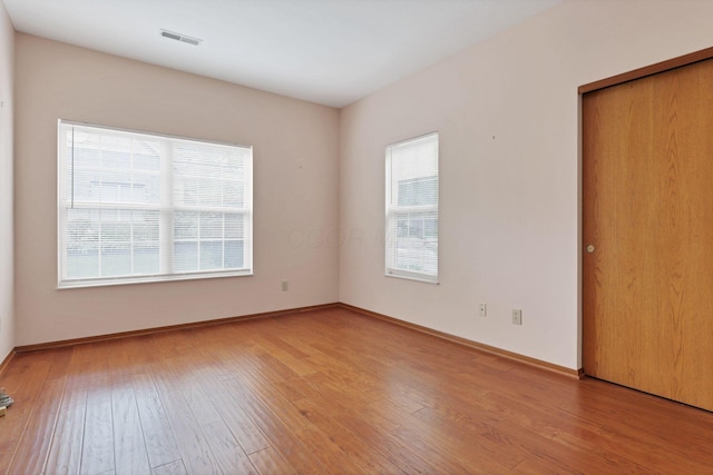 7706 Redman Ln, Reynoldsburg, OH 43068 - empty room featuring wood finished floors and baseboards