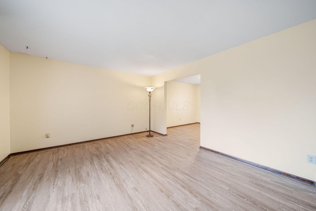 299 Sherwood Downs S, Newark, OH 43055 - spare room featuring wood finished floors and baseboards