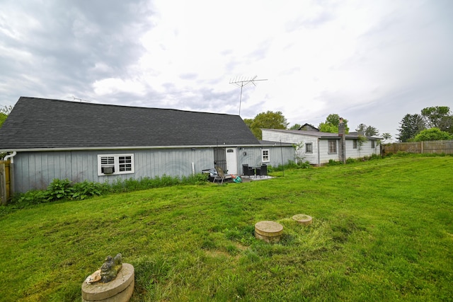 6566 S St, Marion, OH 43302 - view of rear view of house