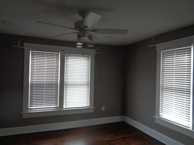 905-907 Beech St, Columbus, OH 43206 - spare room featuring ceiling fan, healthy amount of natural light, and baseboards