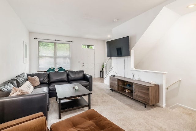 797 S Front St, Columbus, OH 43206 - living area featuring light colored carpet and baseboards
