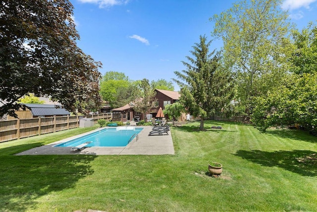 6799 Thrasher Ct, Orient, OH 43146 - view of swimming pool with a diving board and a patio area