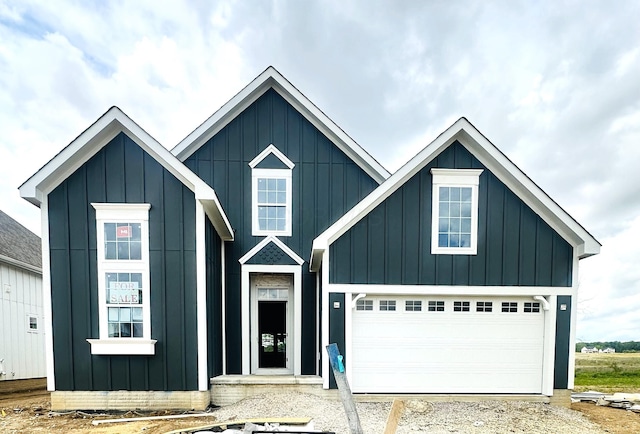 9013 Coe Dr, Plain City, OH 43064