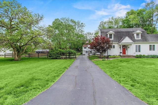 261 E Sandusky St, Mechanicsburg, OH 43044 - view of front of property featuring roof with shingles