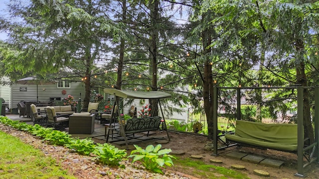 1235 Canteberry Ln, Mansfield, OH 44906 - view of patio featuring an outdoor hangout area