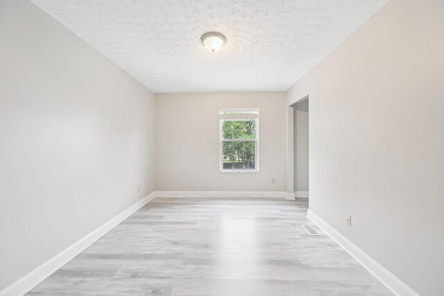 5650 Meadow Grove Dr, Grove City, OH 43123 - photo 40