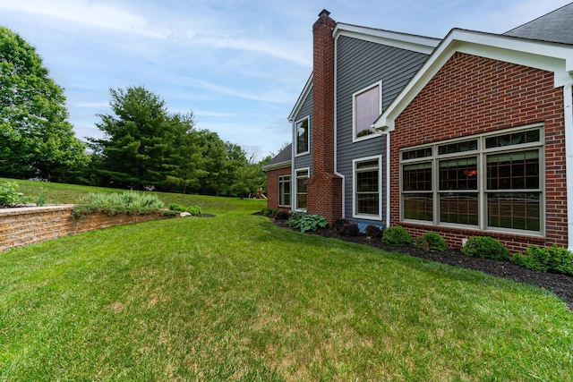 390 Engelwood Ct, Powell, OH 43065 - view of grassy yard