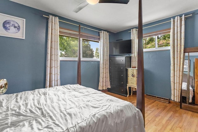 2690 Kingston Ave, Grove City, OH 43123 - bedroom featuring wood finished floors and ceiling fan