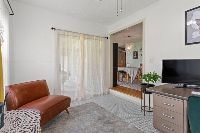 2690 Kingston Ave, Grove City, OH 43123 - office with a chandelier