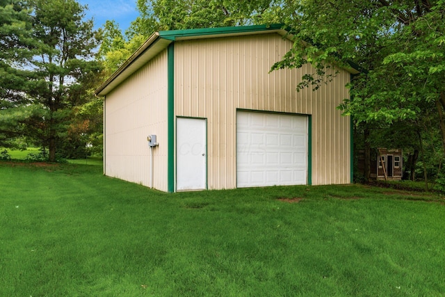 1861 Ginder Rd NW, Lancaster, OH 43130 - view of detached garage